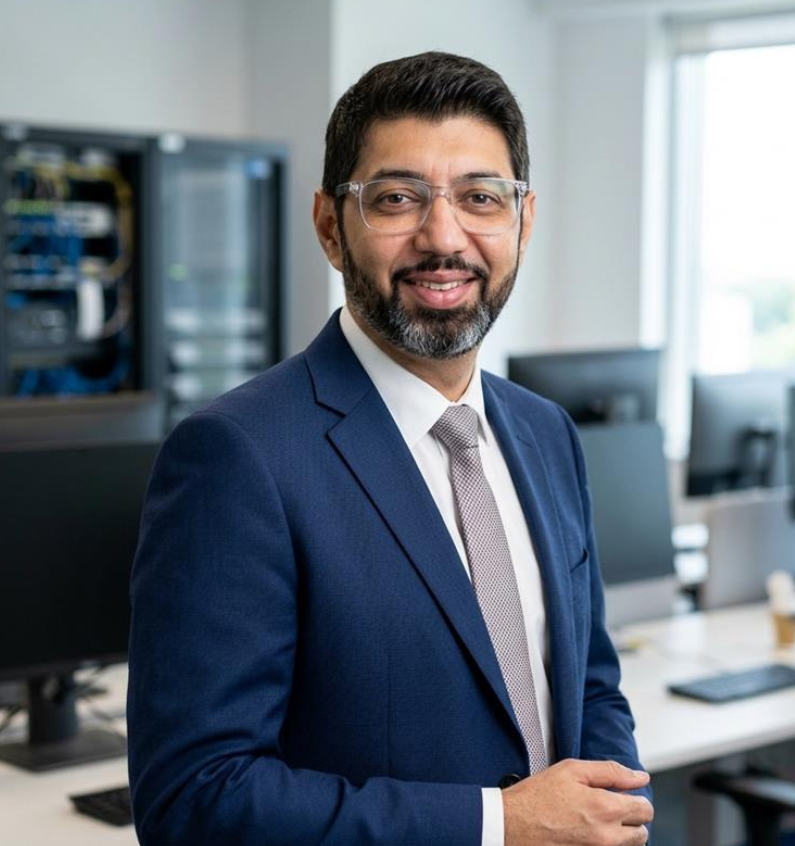 Poomo Template-Team Thumbnail